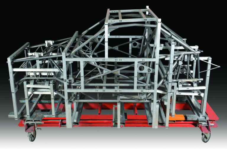 Fabrication d'arceaux et de châssis tubulaire sur mesure Vaison Sport